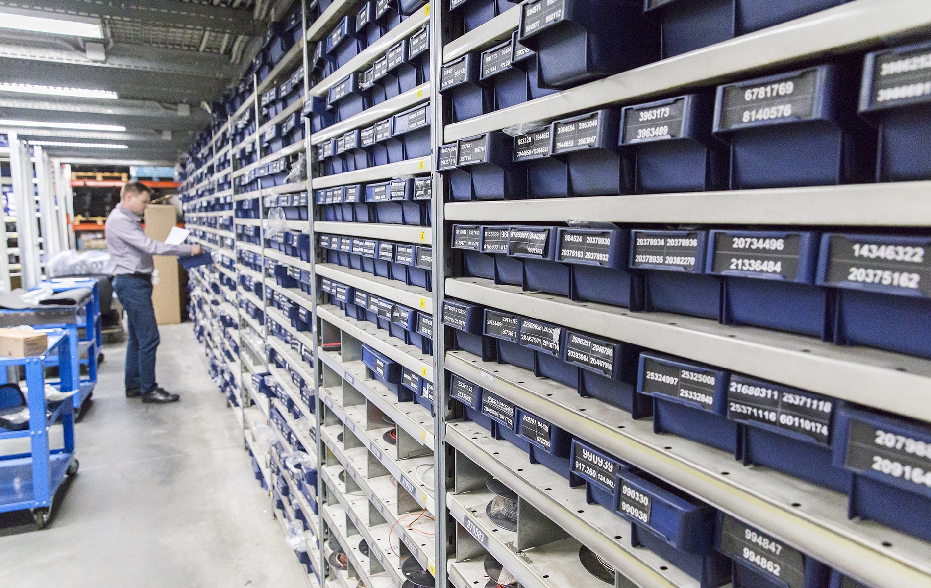 Conteo de stock preciso y eficiente de piezas