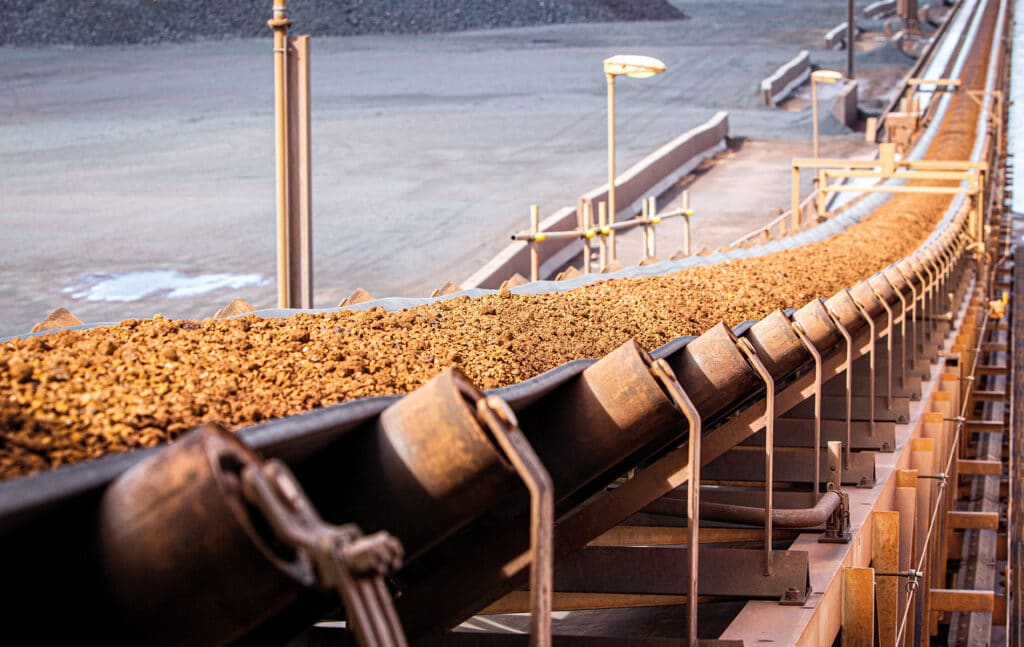 Inventario en Almacén de una Empresa Minera